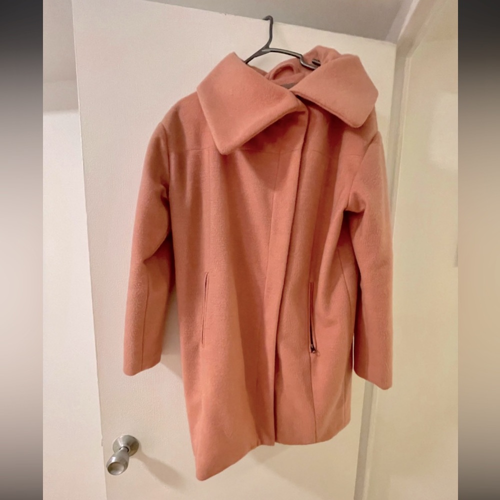 Elegant Pink wool Coat